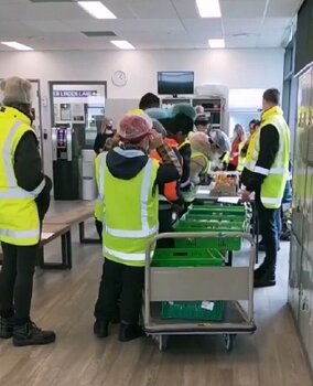 貴州面向全國誠招多類人才 免費出國、代理、工廠普工、建筑工及計算機軟件研發崗位火熱招聘